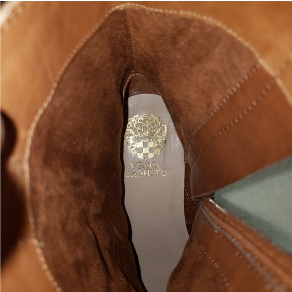 Vince Camuto Western Ankle Boots. Size 8 - Picture 8 of 8